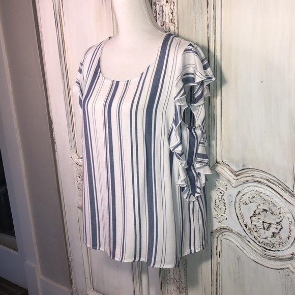 LC Lauren Lauren Conrad Striped Double Ruffle Sleeve Popover Top Size Large - Picture 3 of 10